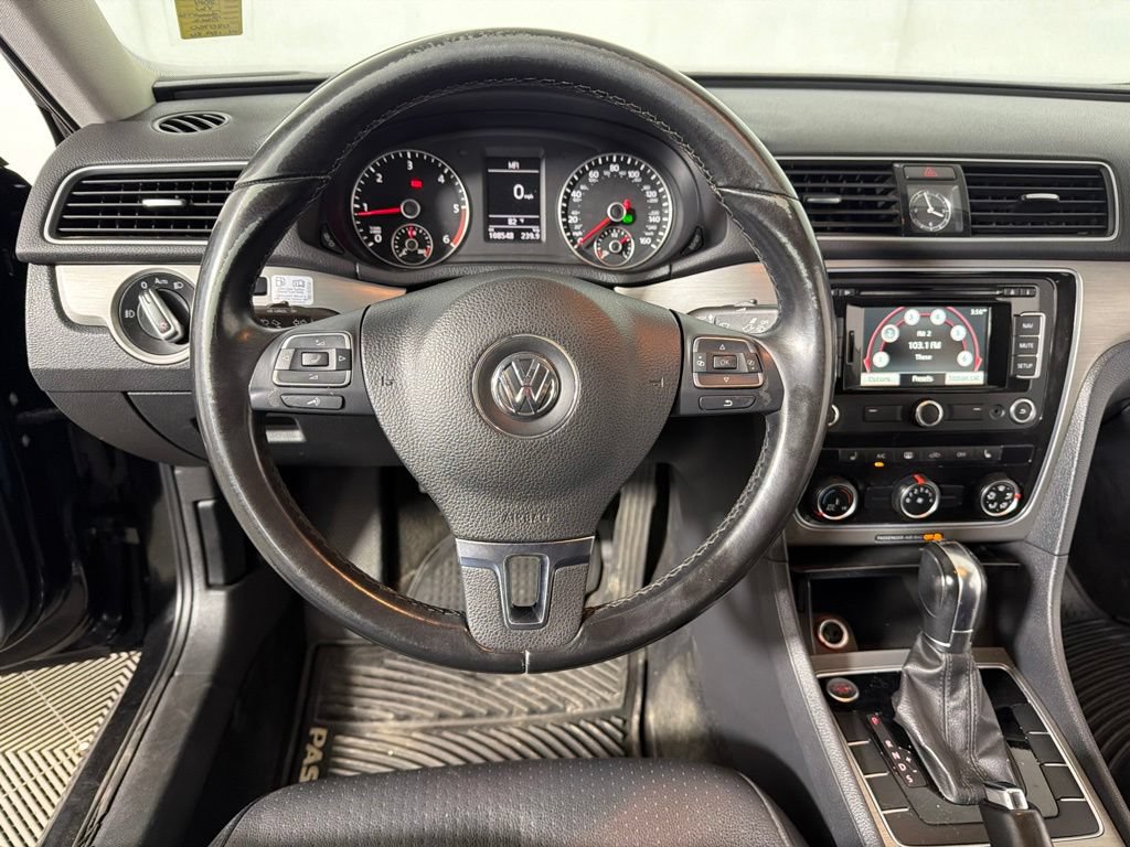 Used 2014 Volkswagen Passat TDI SE FWD image 13