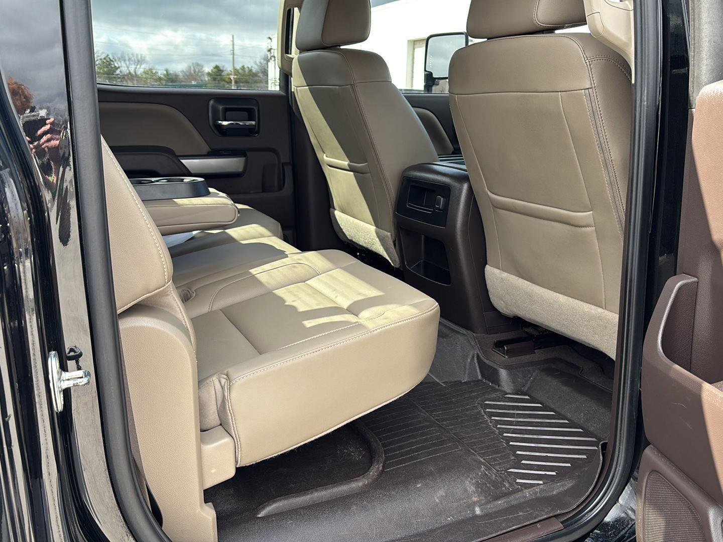Used 2019 Chevrolet Silverado 3500 LTZ w/ Duramax Plus Package image 24
