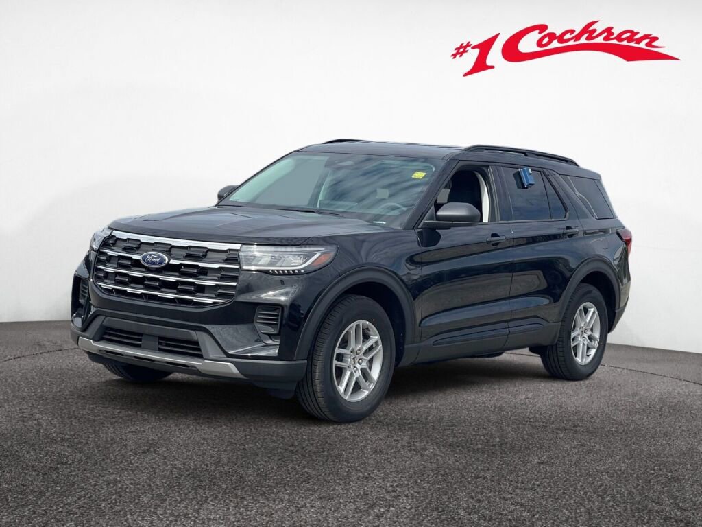 New 2026 Ford Explorer Active image 3