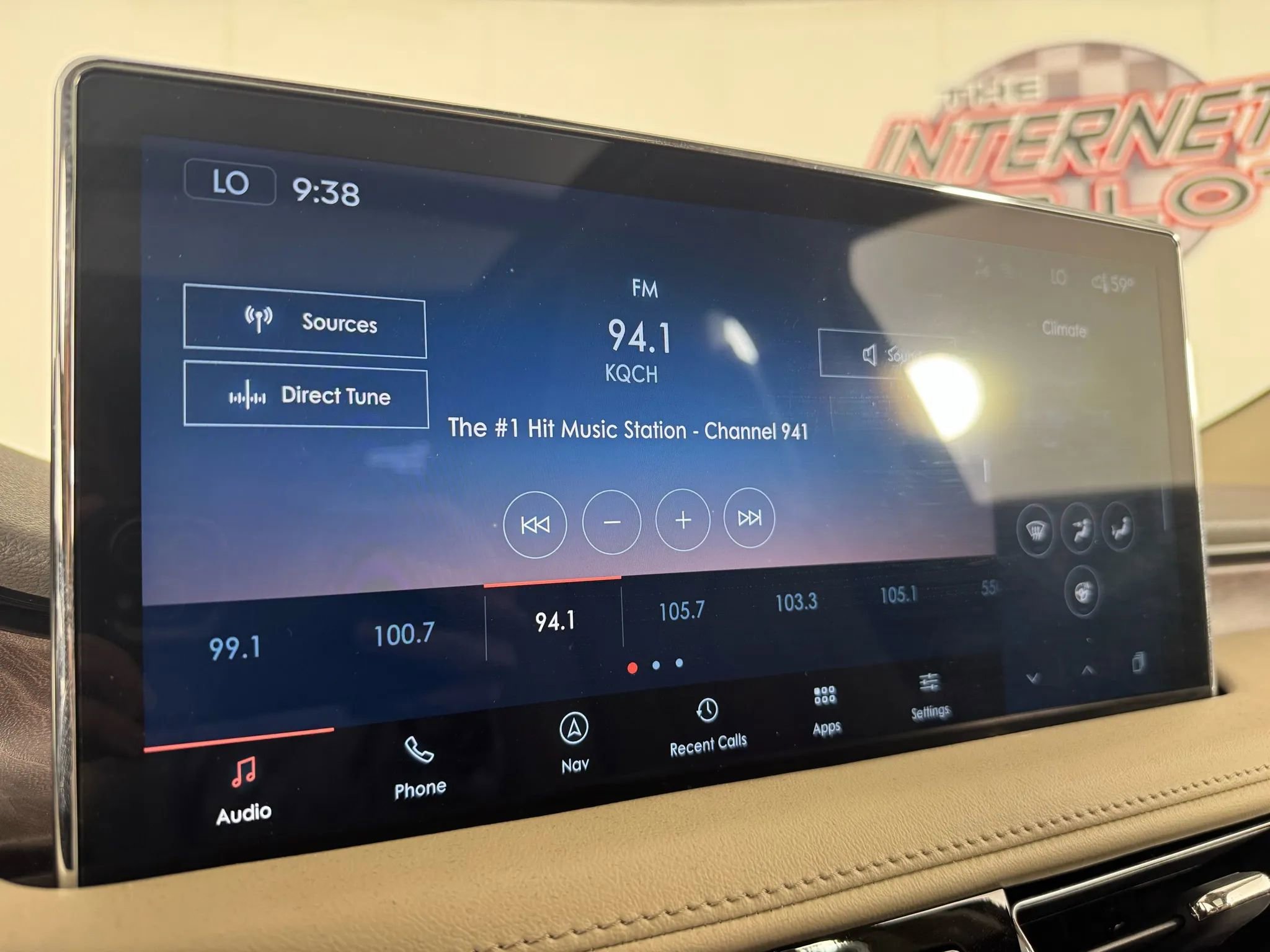 Used 2023 Lincoln Nautilus Reserve image 20