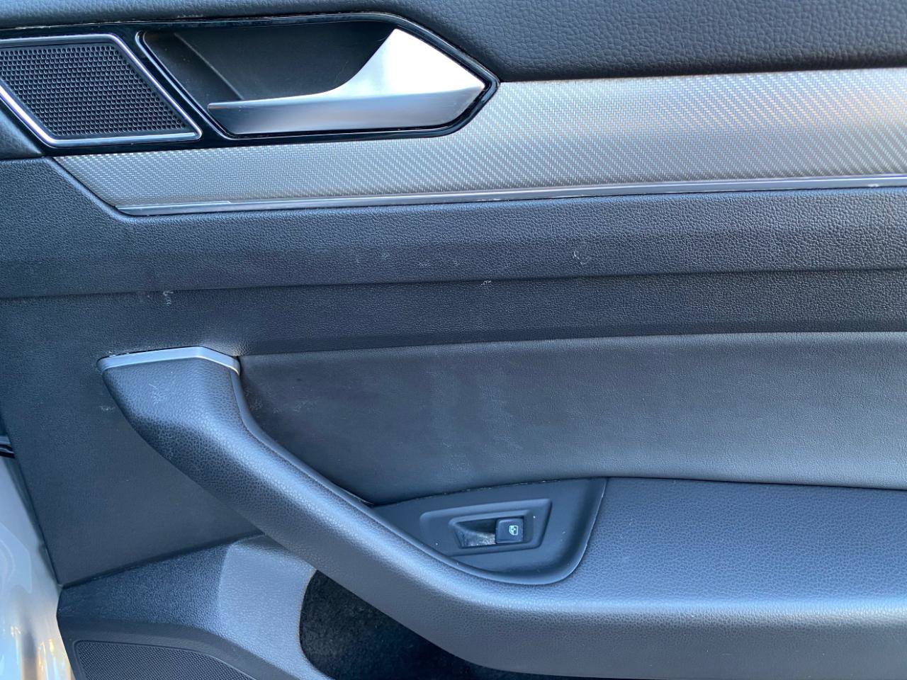 Used 2019 Volkswagen Arteon SEL image 37