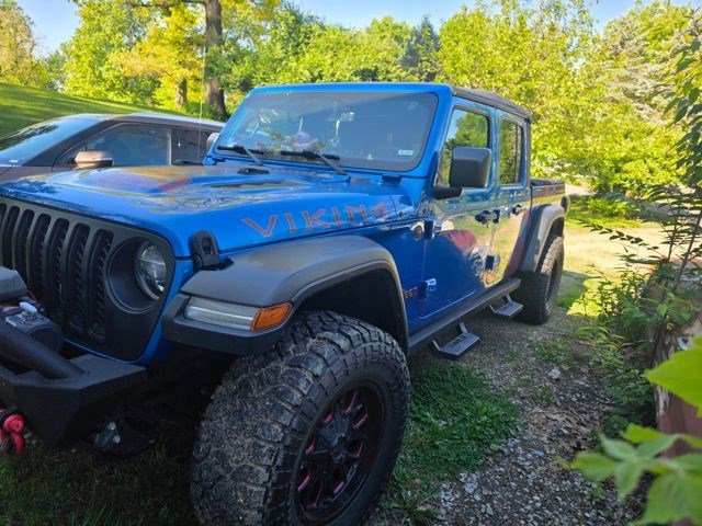Used 2021 Jeep Gladiator Rubicon AWD/4WD image 4