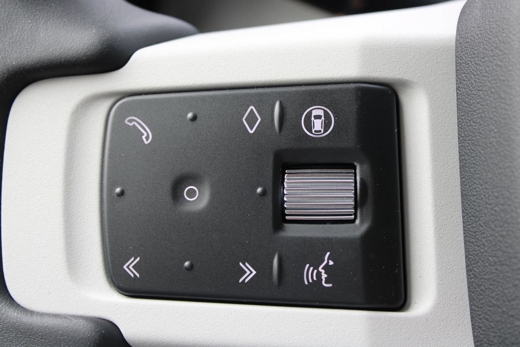 New 2026 Land Rover Defender 110 S AWD/4WD image 31