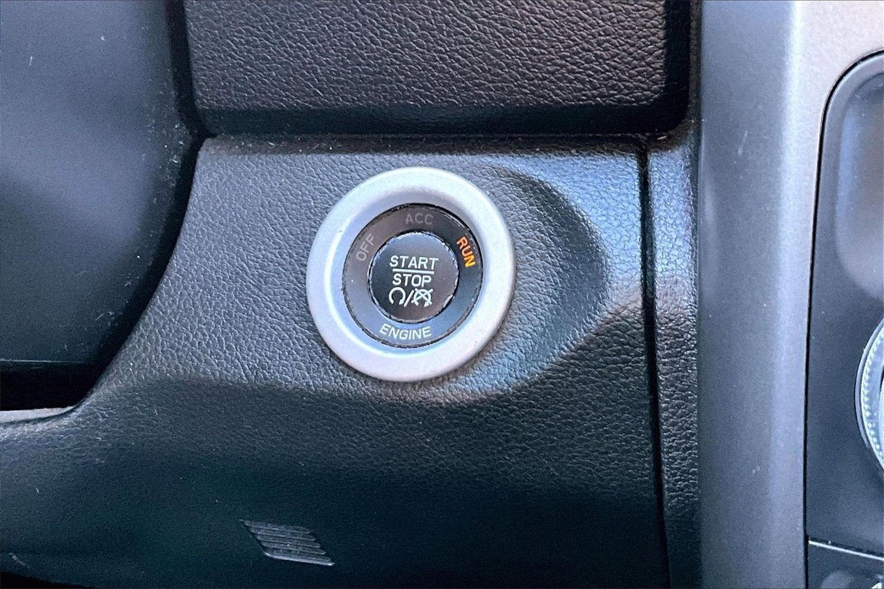 Certified 2015 RAM 1500 Sport w/ Convenience Group image 26