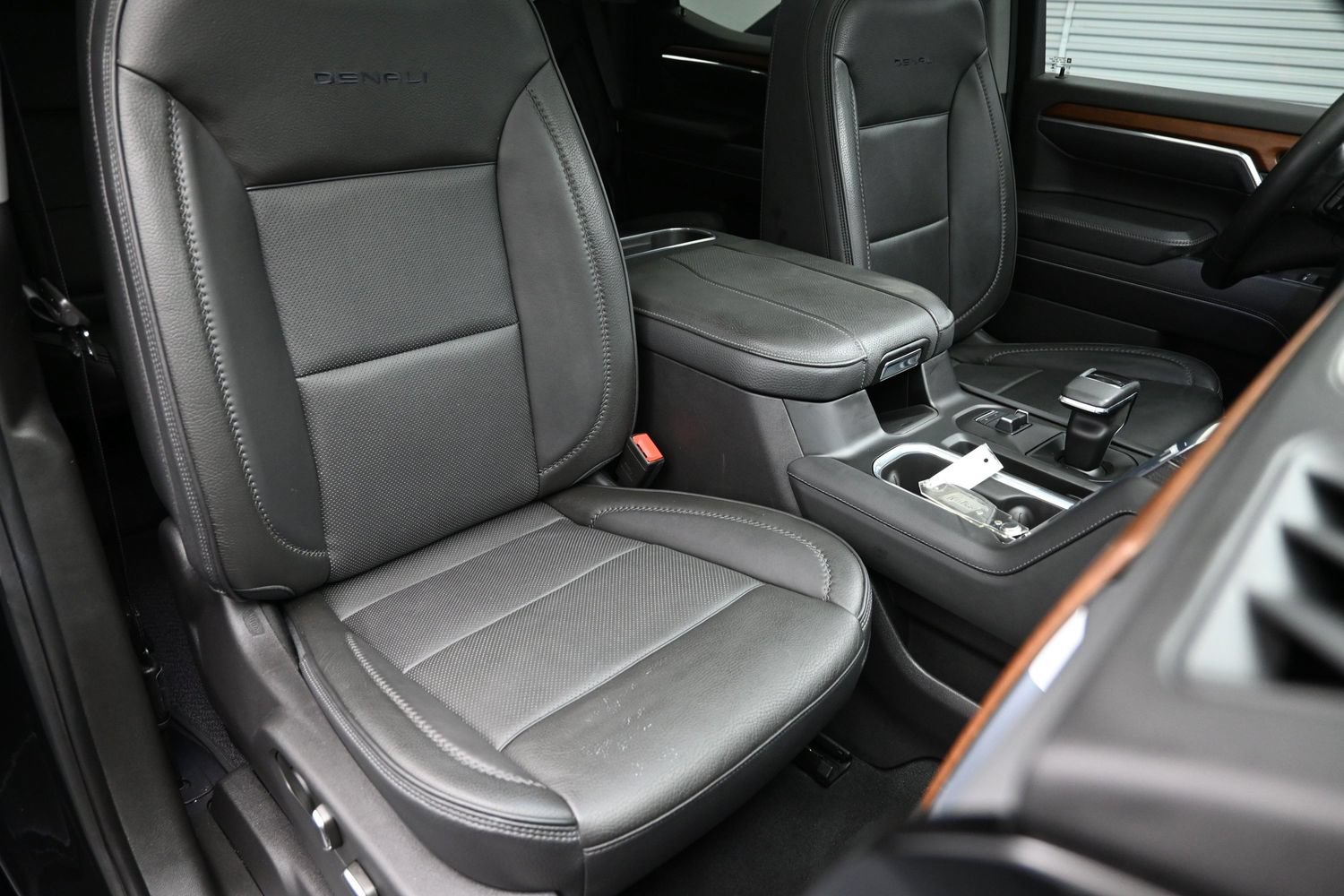 Used 2023 GMC Sierra 1500 Denali w/ Denali Reserve Package AWD/4WD image 43
