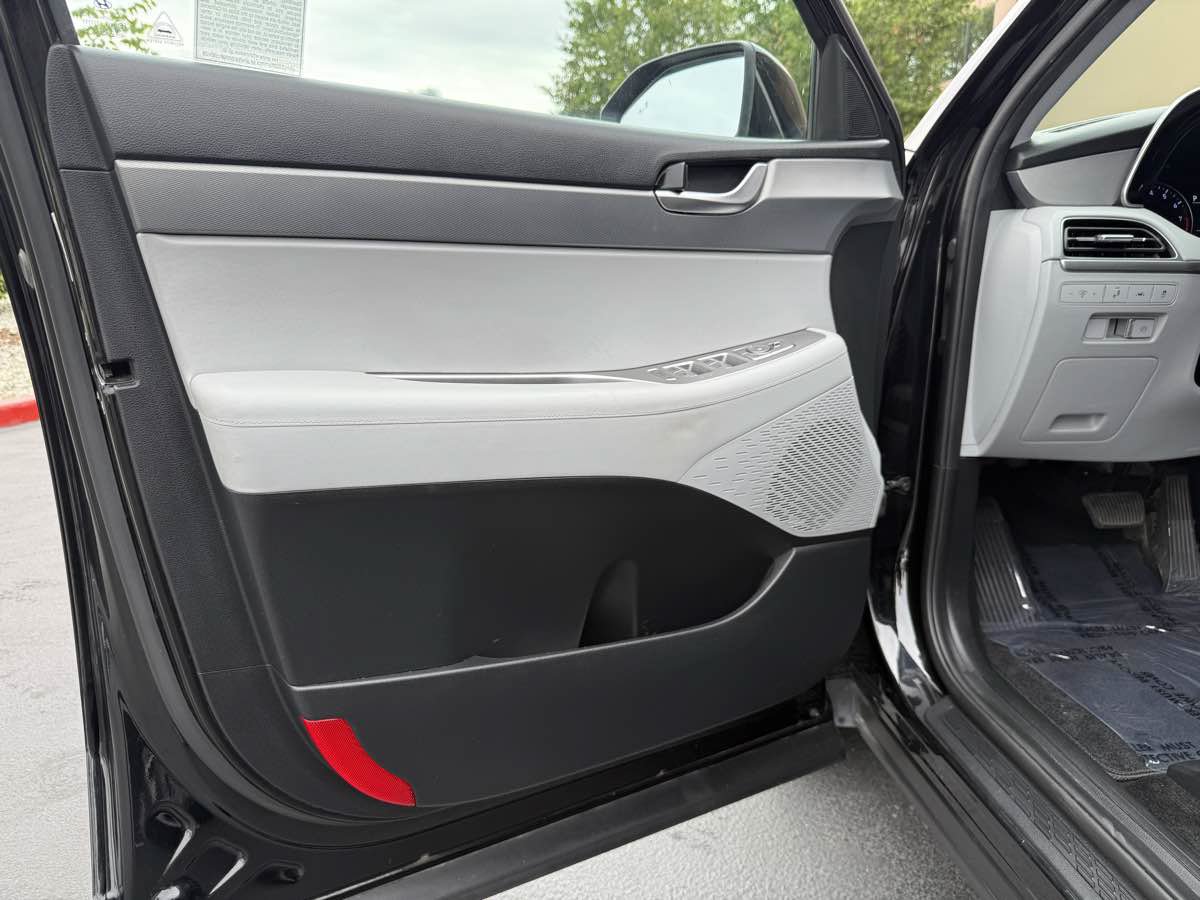 Used 2020 Hyundai Palisade SEL FWD image 34
