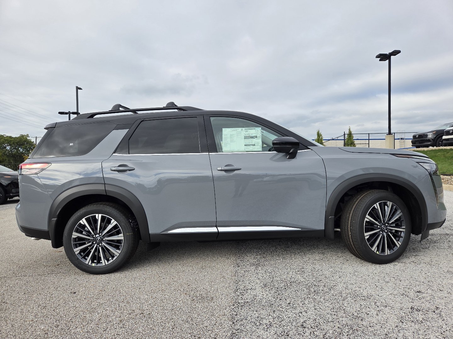 New 2026 Nissan Pathfinder Platinum AWD/4WD image 21