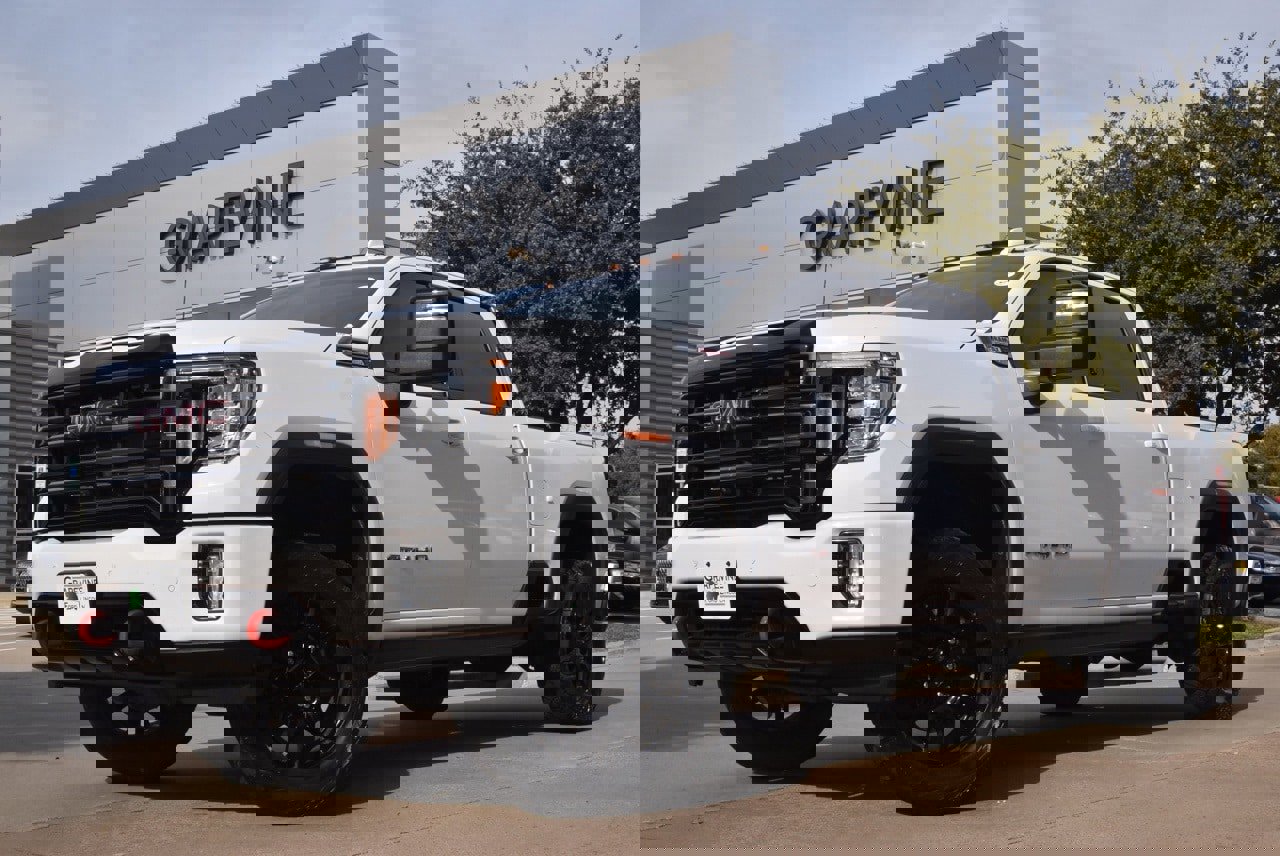 Used 2022 GMC Sierra 2500 AT4 w/ AT4 Preferred Package