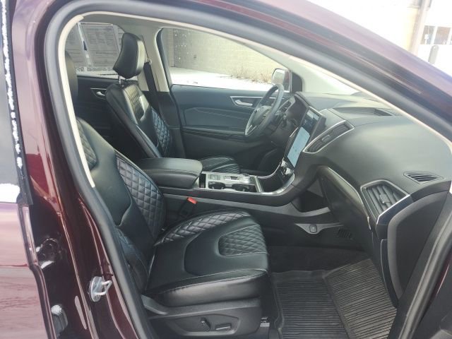 Used 2023 Ford Edge Titanium w/ Class II Trailer Tow Package image 11