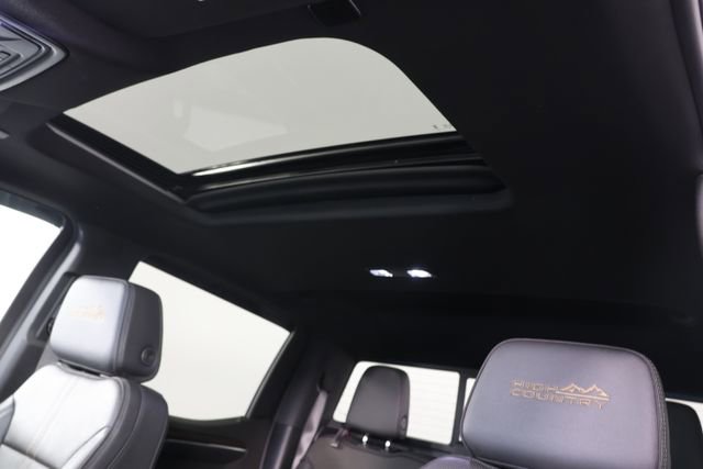 Used 2024 Chevrolet Silverado 1500 High Country w/ High Country Premium Package image 19