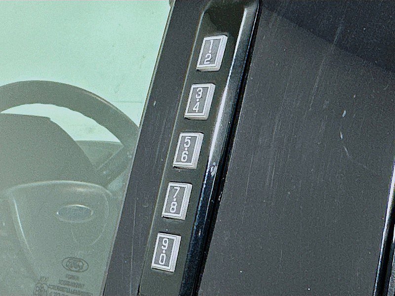 Used 2016 Ford F150 XLT image 30