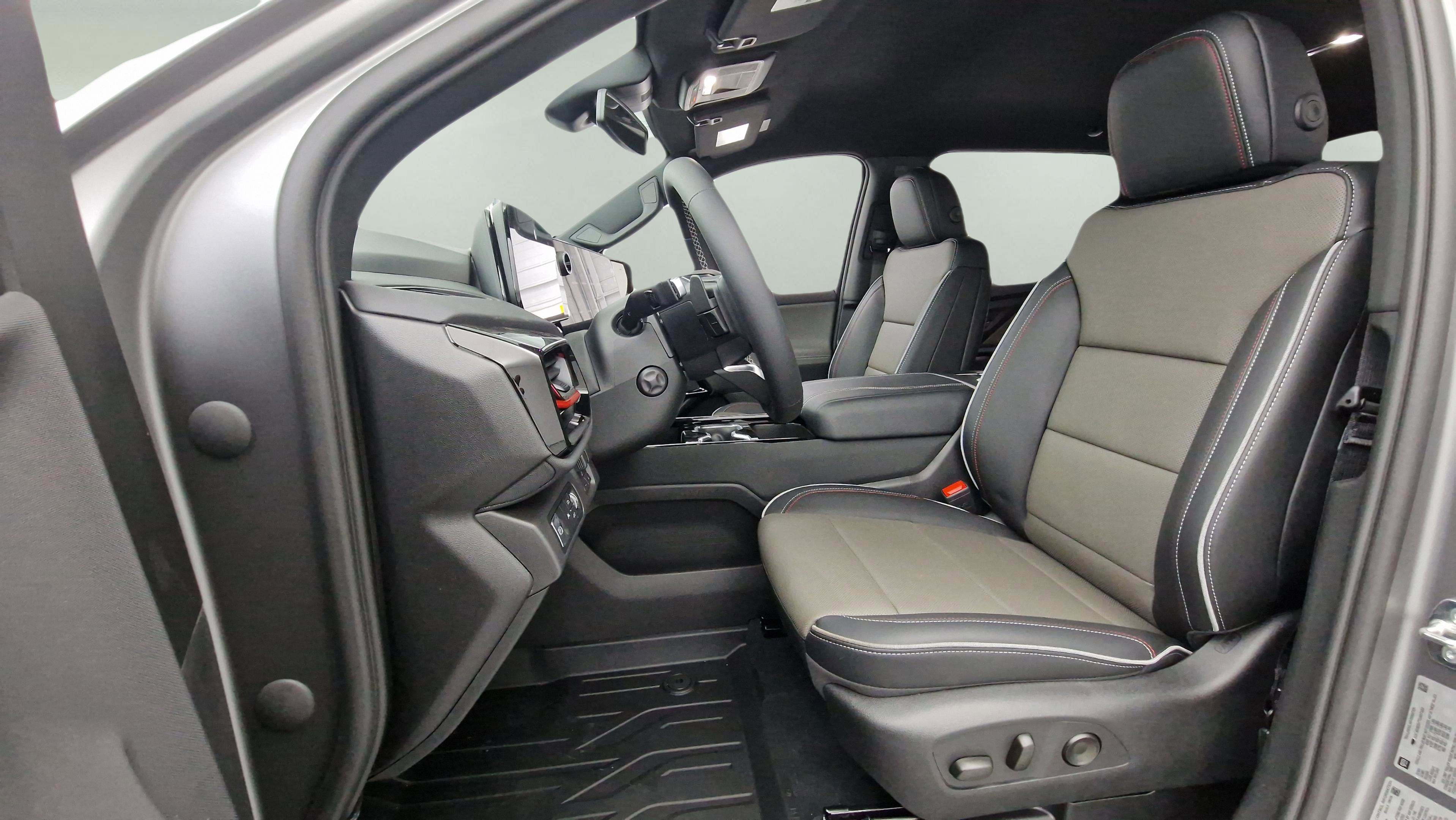 New 2026 Chevrolet Silverado EV Trail Boss w/ Plus Package image 16