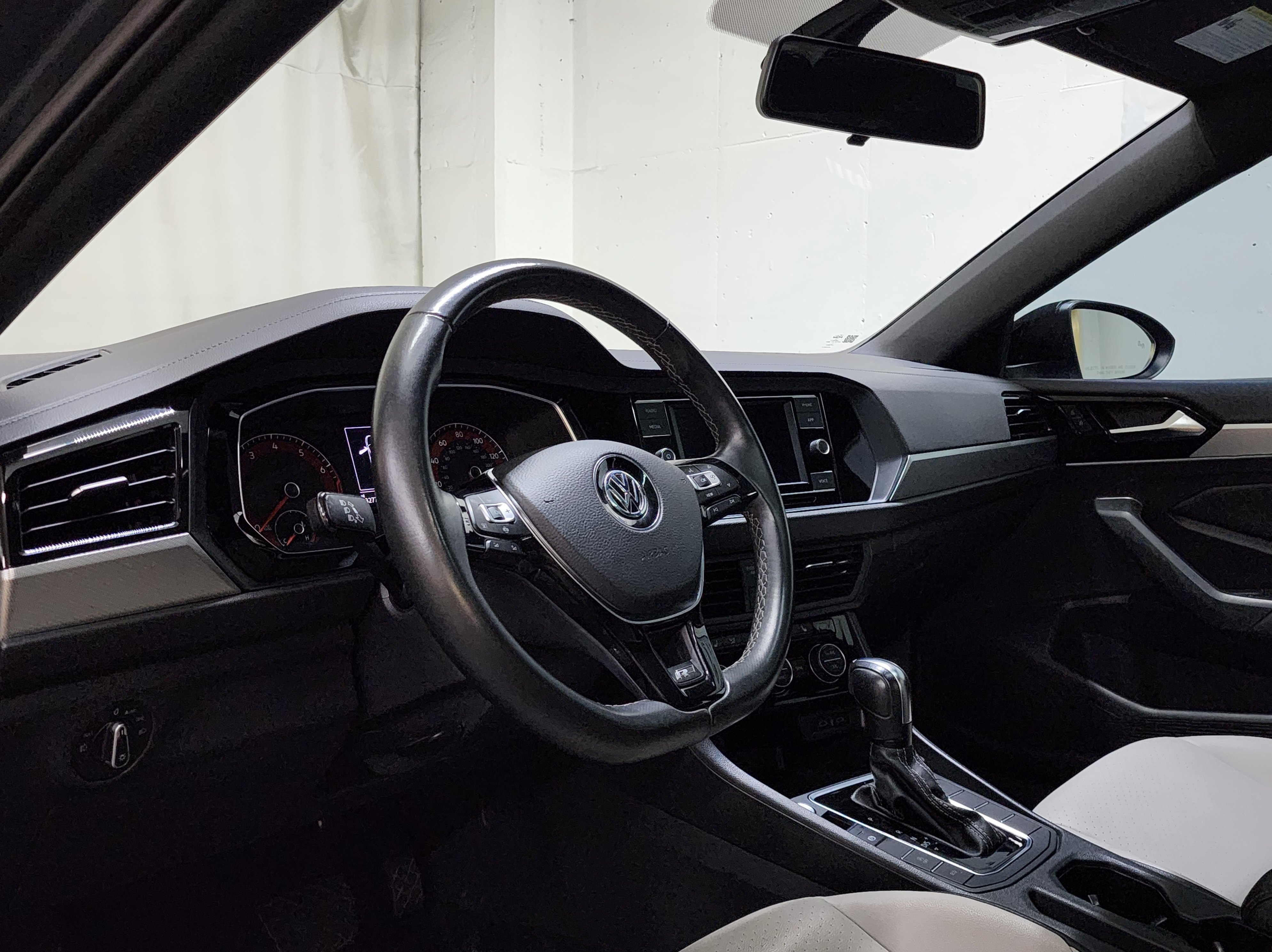 Used 2021 Volkswagen Jetta R-Line w/ R-Line Cold Weather Package FWD image 13