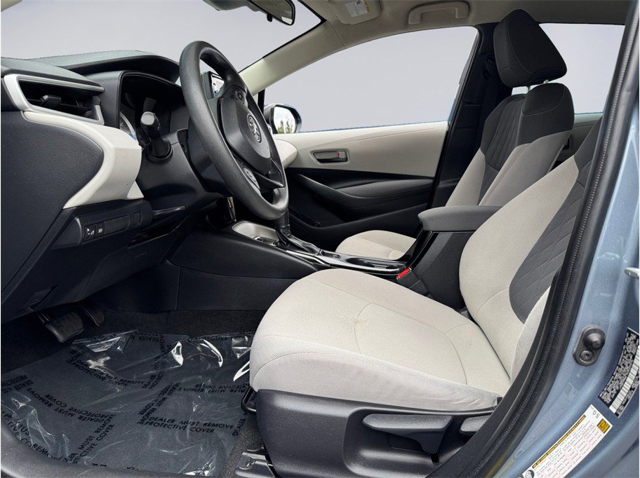 Used 2022 Toyota Corolla LE w/ Carpet Mat Package (TMS) image 9