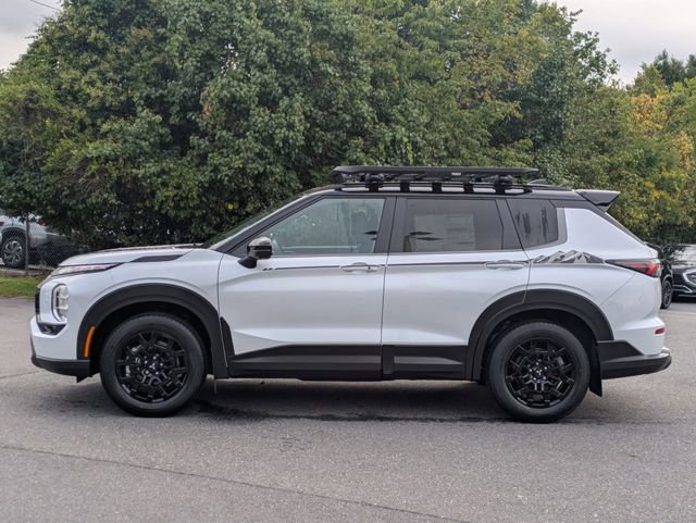 New 2025 Mitsubishi Outlander Trail Edition image 6