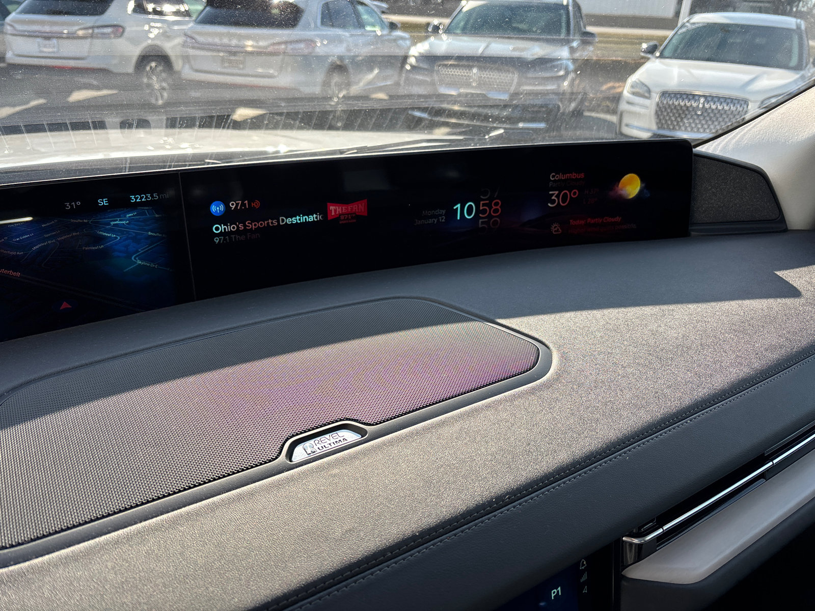 New 2025 Lincoln Navigator Reserve image 20