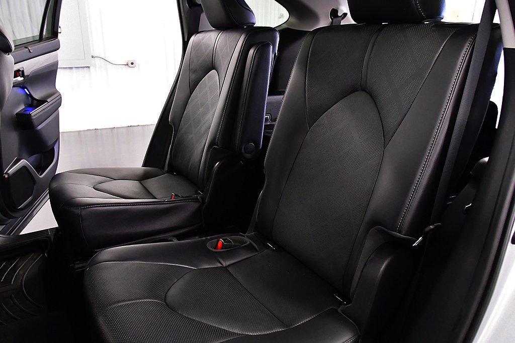Used 2022 Toyota Highlander Platinum image 31
