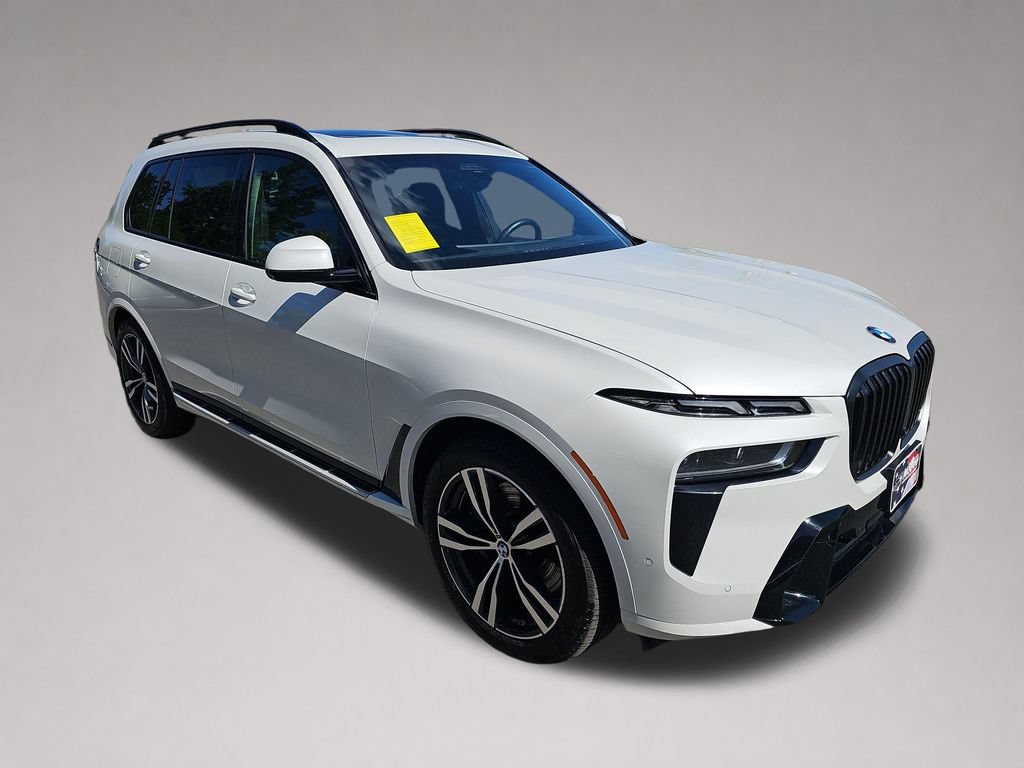 Certified 2026 BMW X7 xDrive40i AWD/4WD image 1