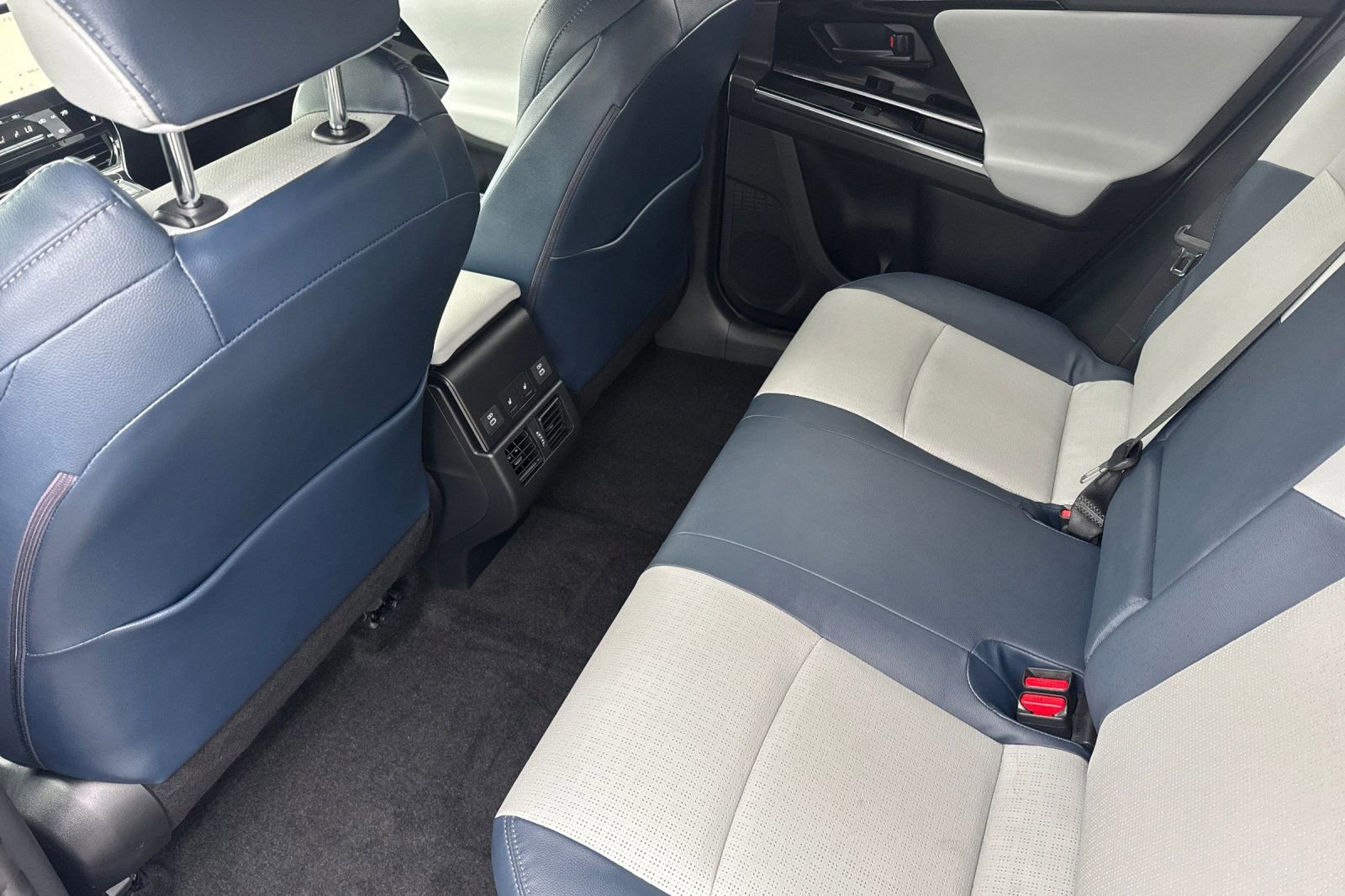 Certified 2023 Subaru Solterra AWD image 14