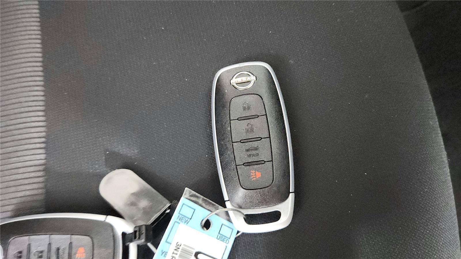 Used 2024 Nissan Sentra SV FWD image 21