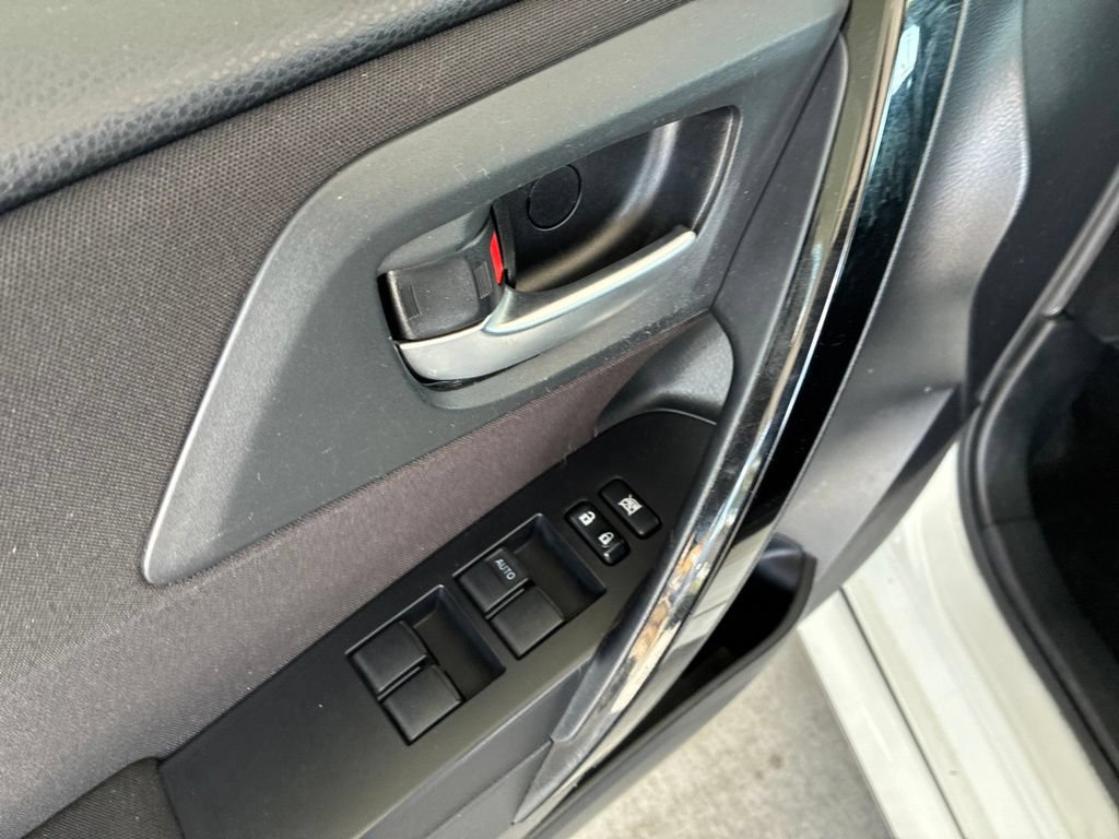 Used 2018 Toyota Corolla iM FWD image 20