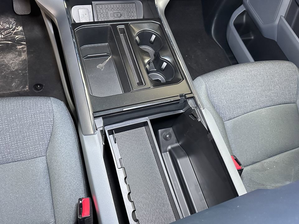 Used 2025 Ford F150 XLT w/ Equipment Group 302A MID image 40