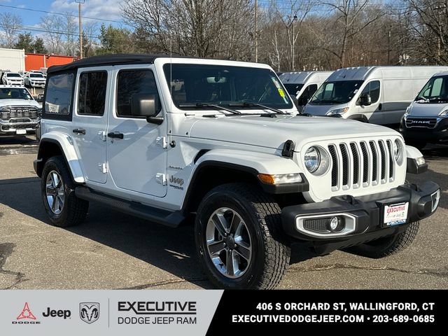 Used 2022 Jeep Wrangler Unlimited Sahara w/ Cold Weather Group AWD/4WD image 5