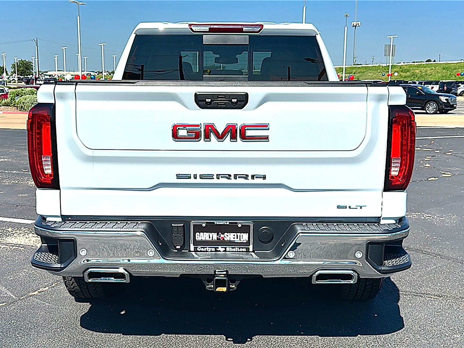Used 2026 GMC Sierra 1500 SLT AWD/4WD image 7