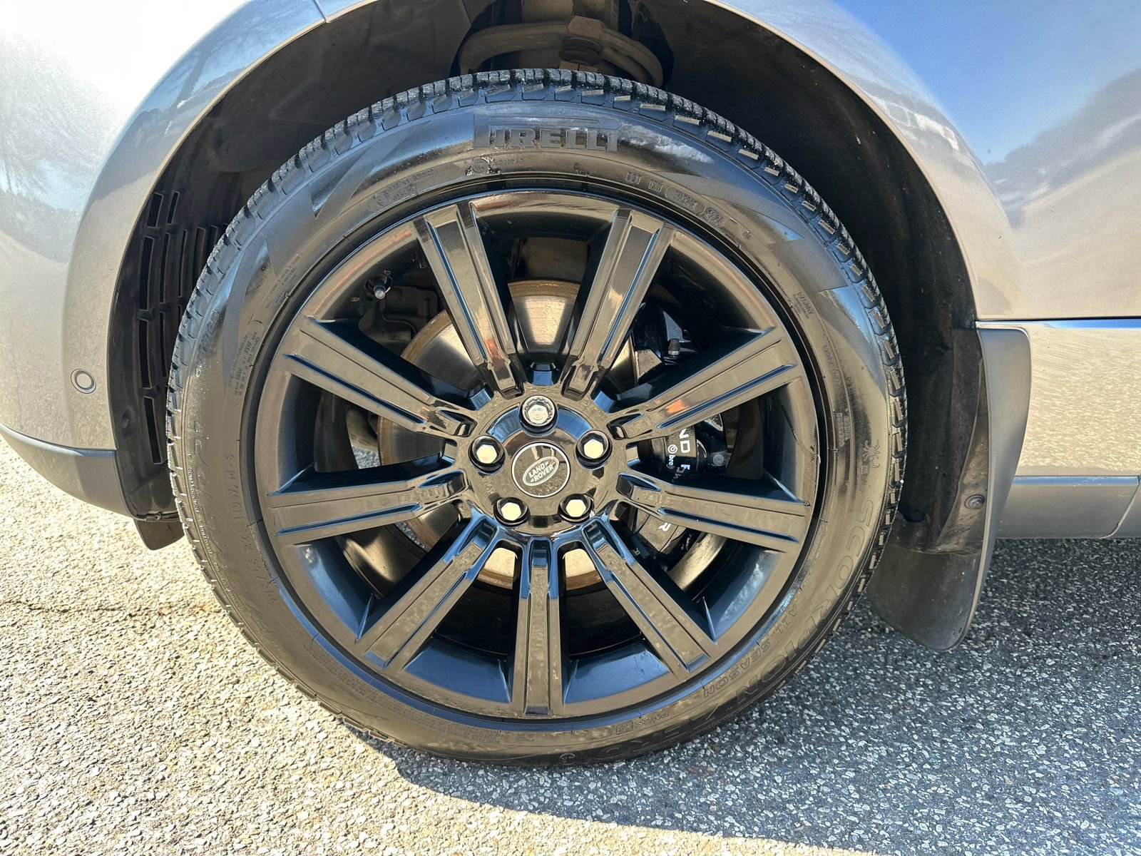 Used 2022 Land Rover Range Rover P525 Westminster Edition image 11