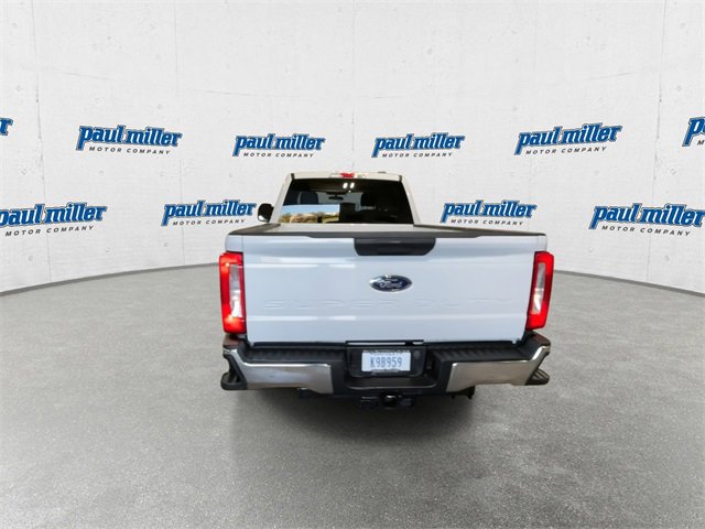 Used 2024 Ford F250 XLT image 9