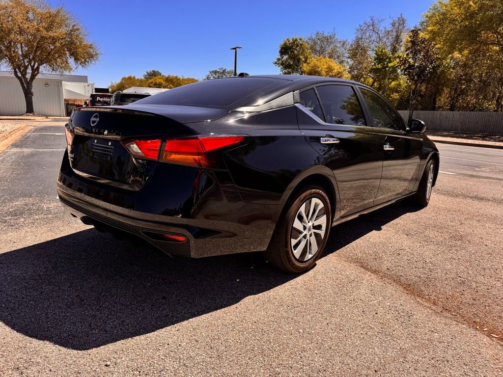 Used 2025 Nissan Altima 2.5 S image 7