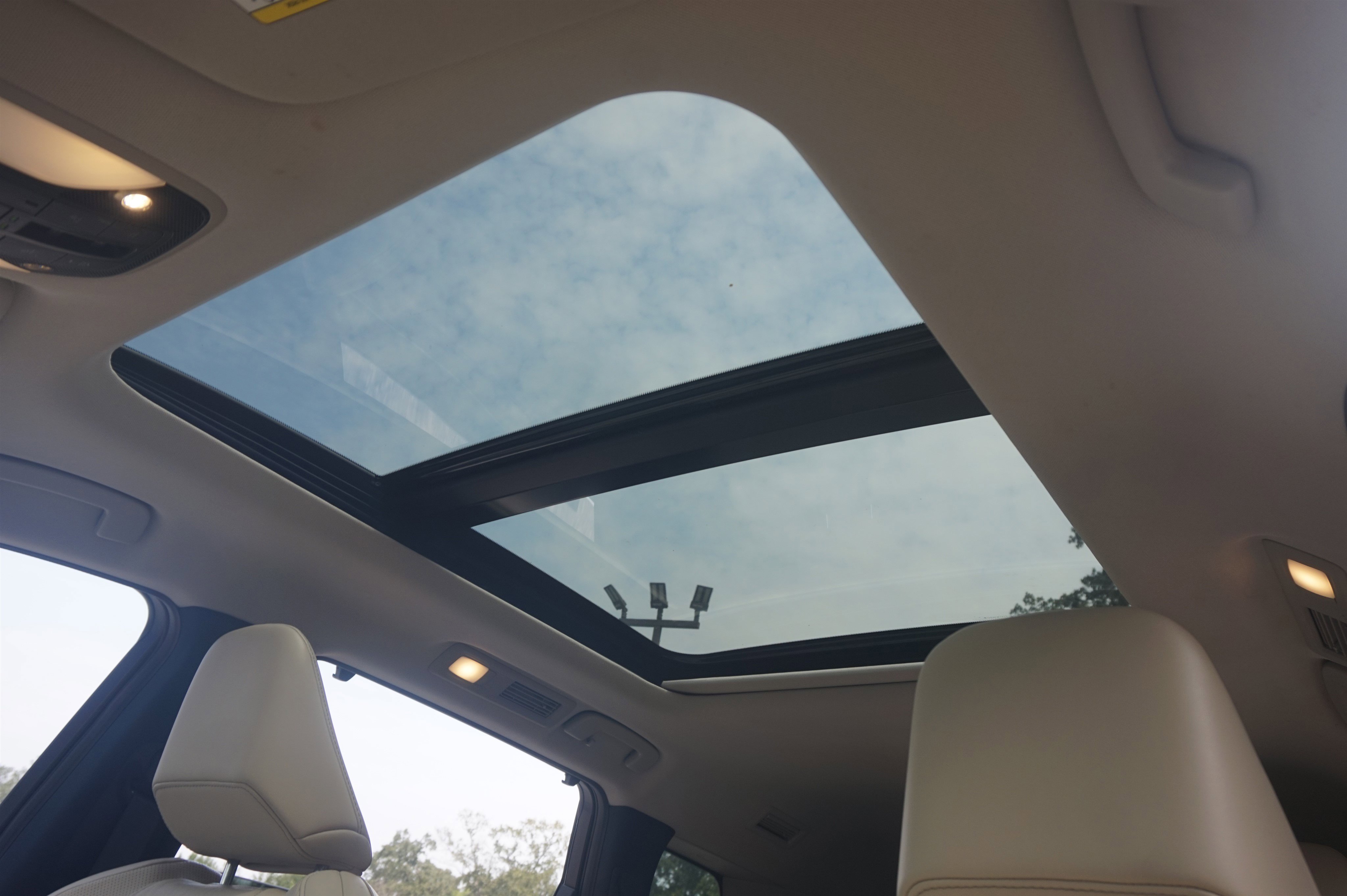 Used 2022 INFINITI QX60 Luxe w/ Cargo Package image 16