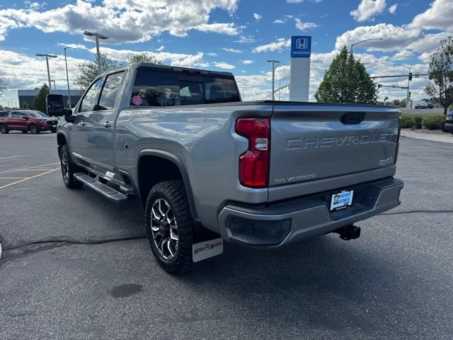 Used 2024 Chevrolet Silverado 3500 High Country w/ High Country Premium Package AWD/4WD image 7