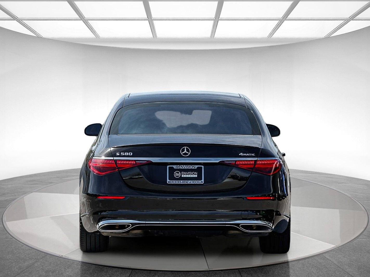 Certified 2022 Mercedes-Benz S 580 4MATIC Sedan w/ Rear Seat Package image 3