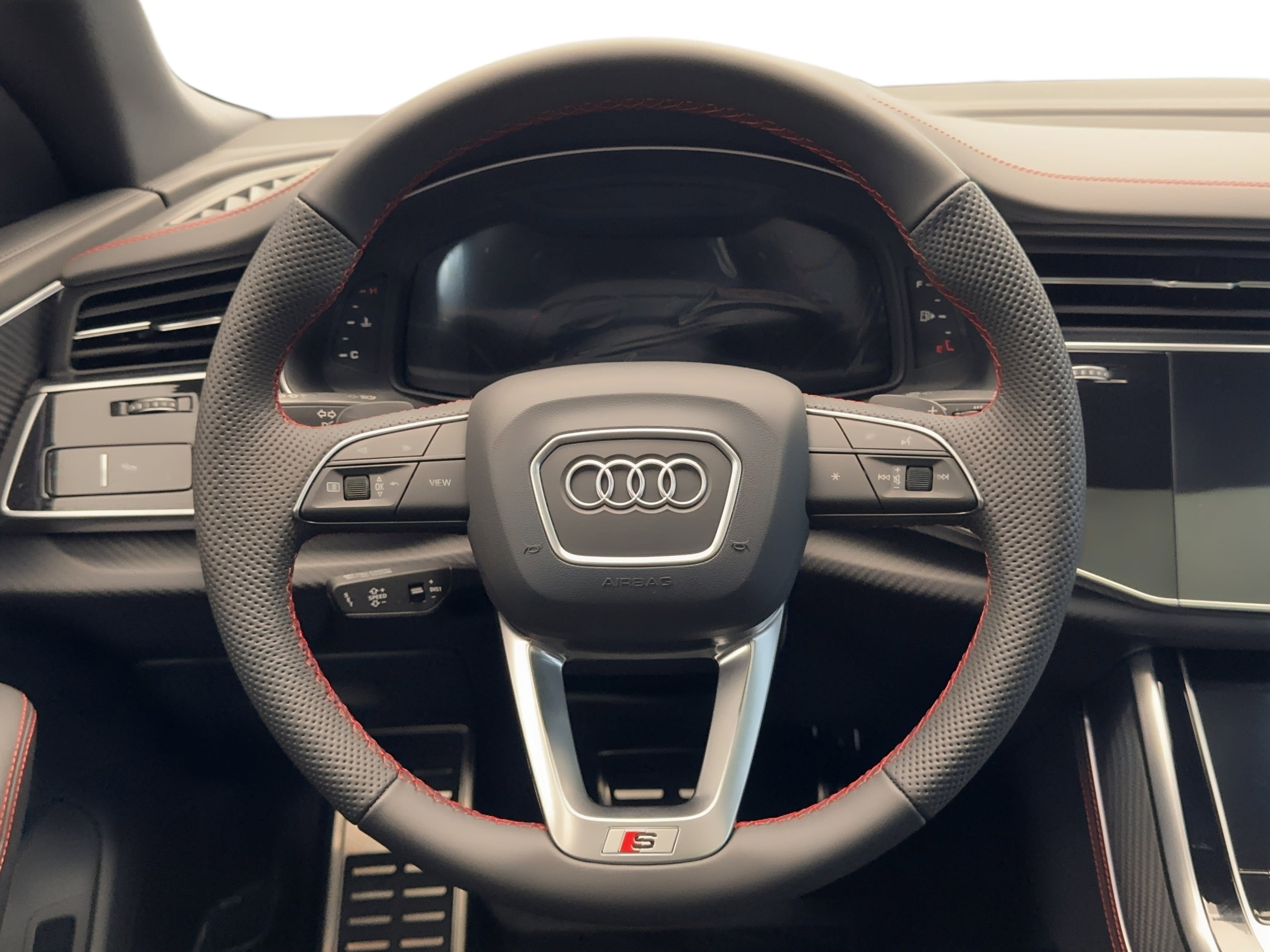 New 2026 Audi SQ8 Prestige image 19