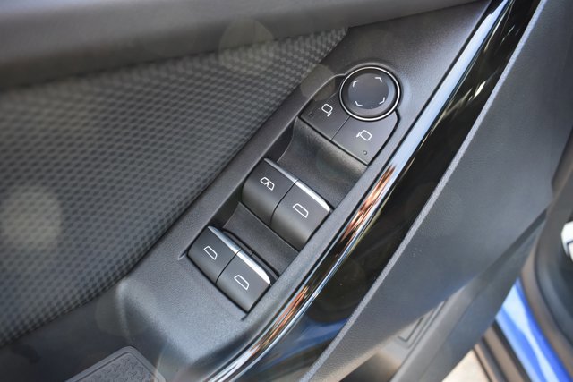 New 2026 Chevrolet Equinox RS image 13