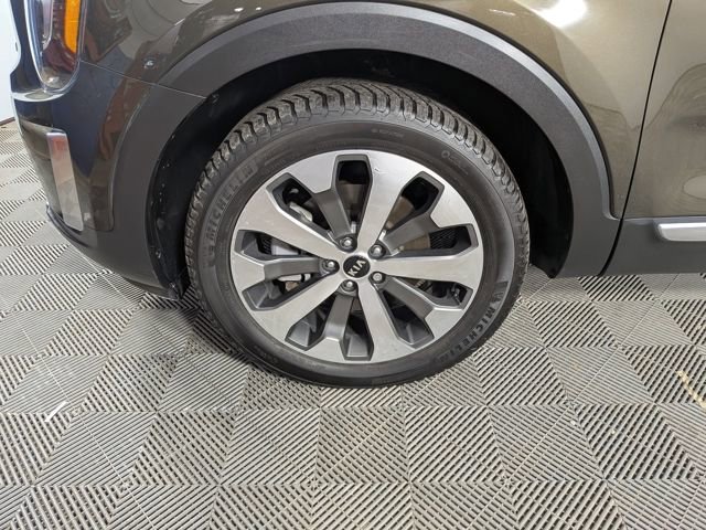 Used 2021 Kia Telluride EX w/ EX Premium Package image 40