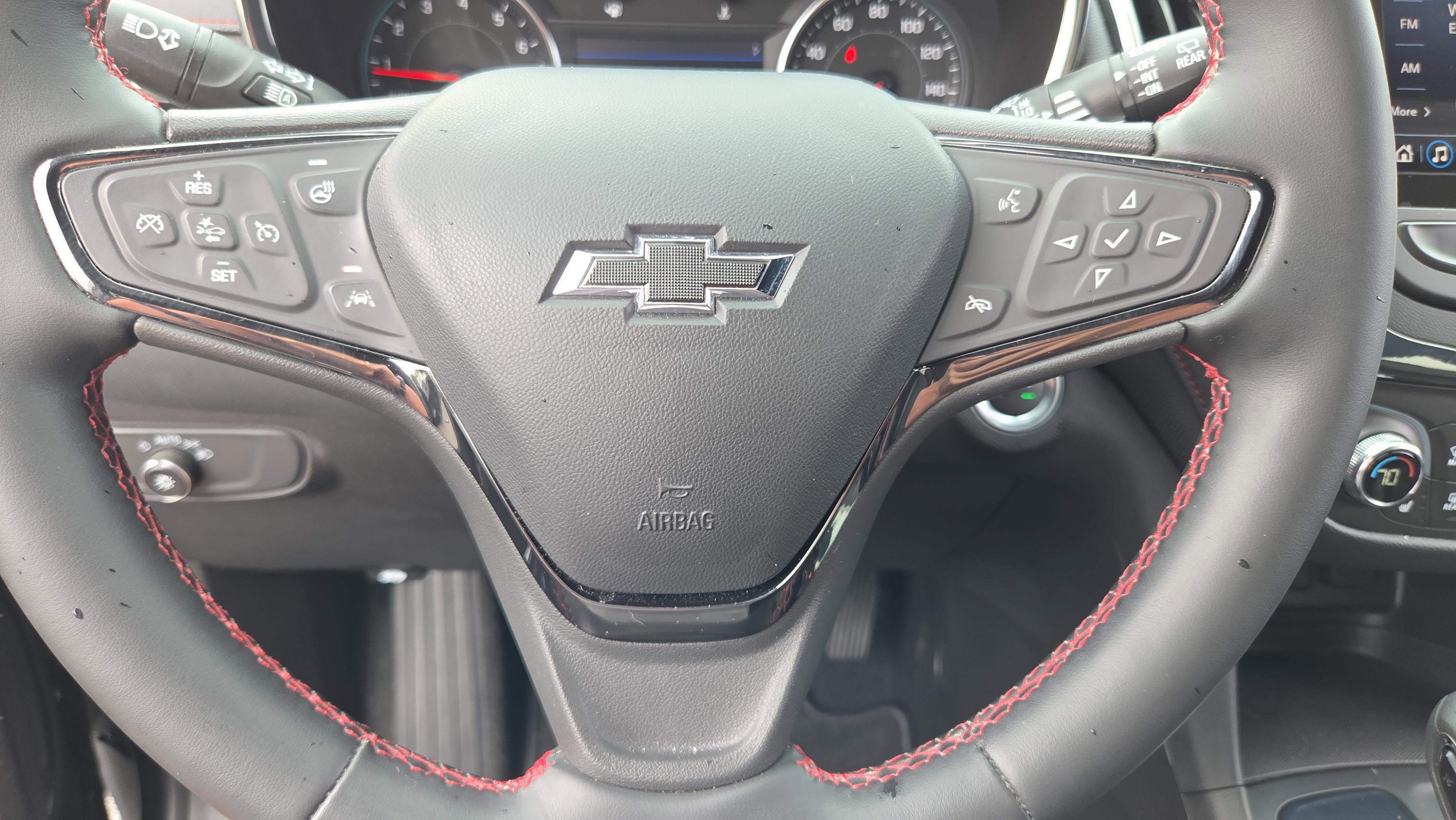 Used 2023 Chevrolet Equinox RS w/ RS Leather Package image 24