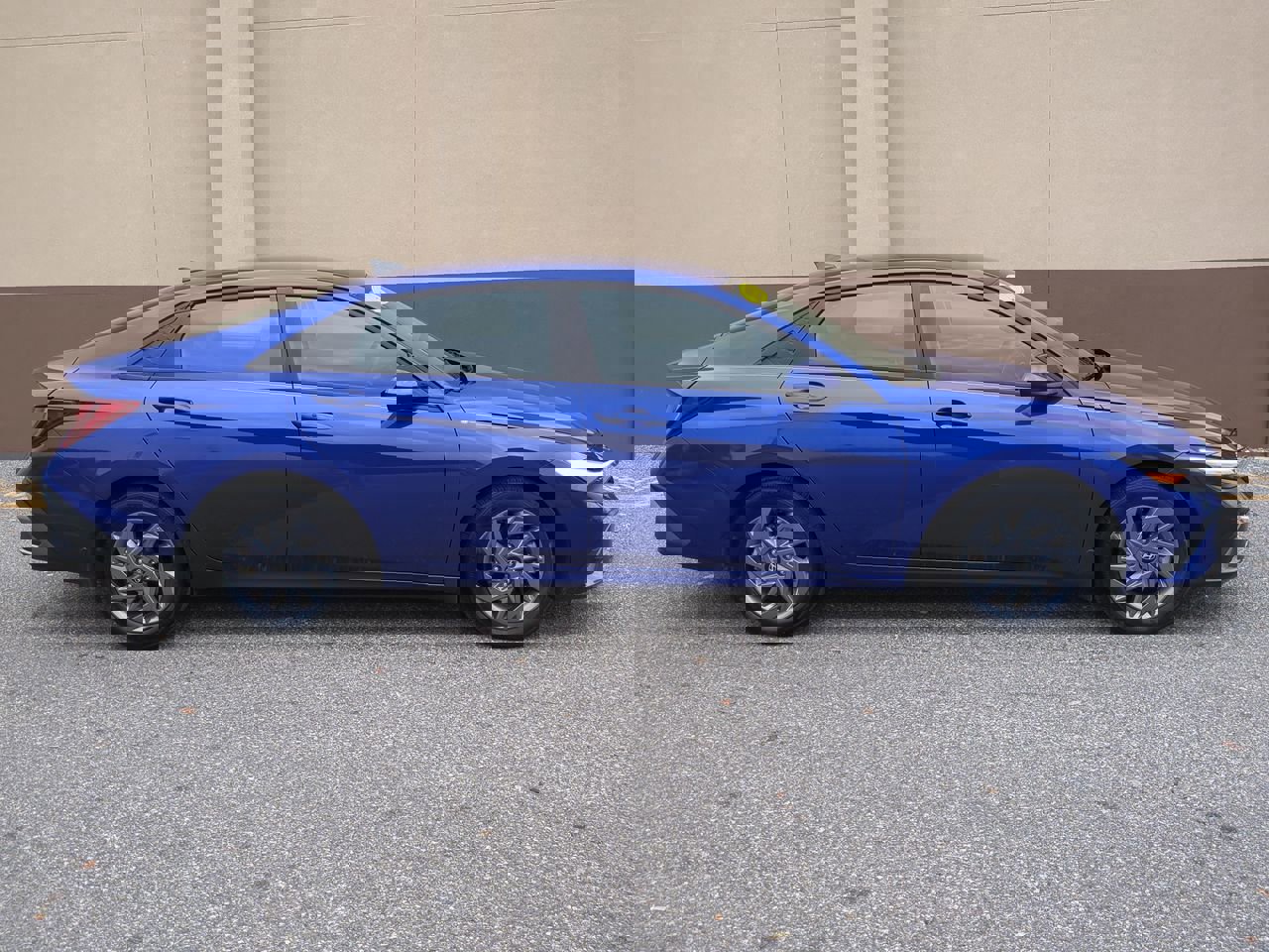 Certified 2024 Hyundai Elantra SEL image 3