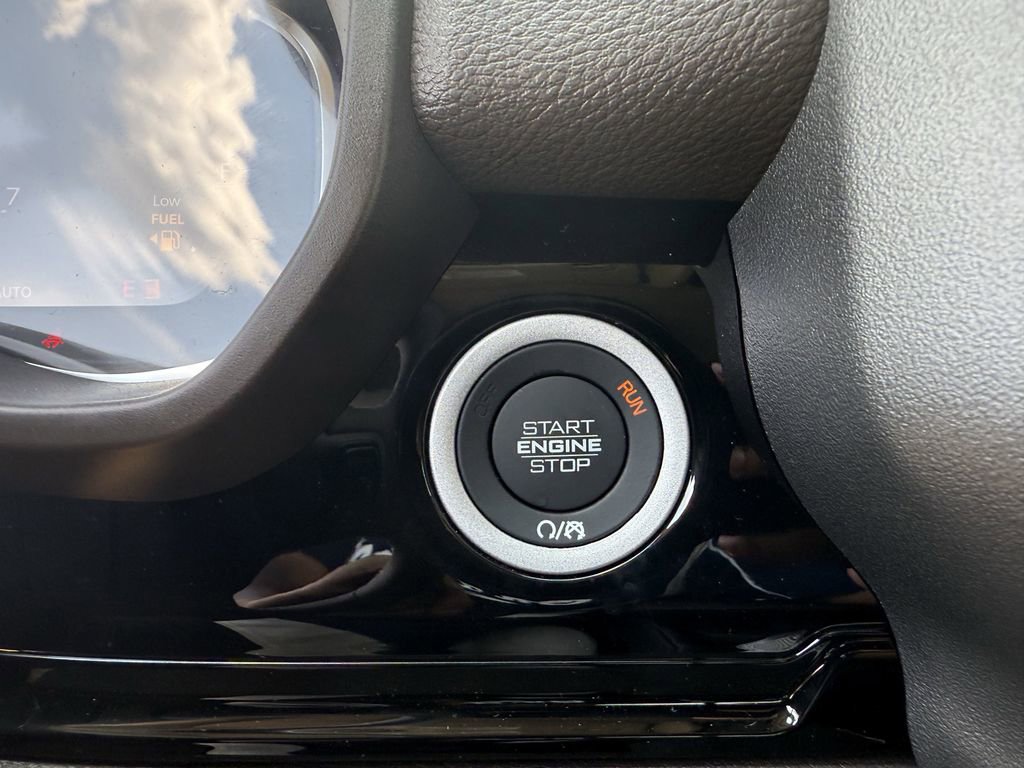 New 2026 RAM 1500 Laramie image 32