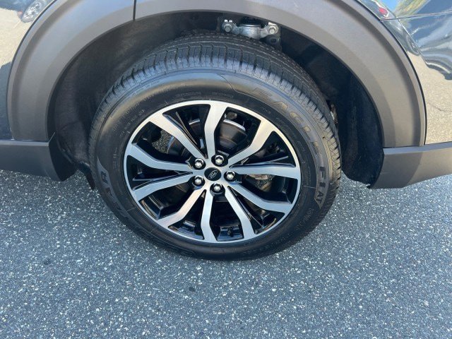 Certified 2022 Ford Explorer ST-Line AWD/4WD image 24