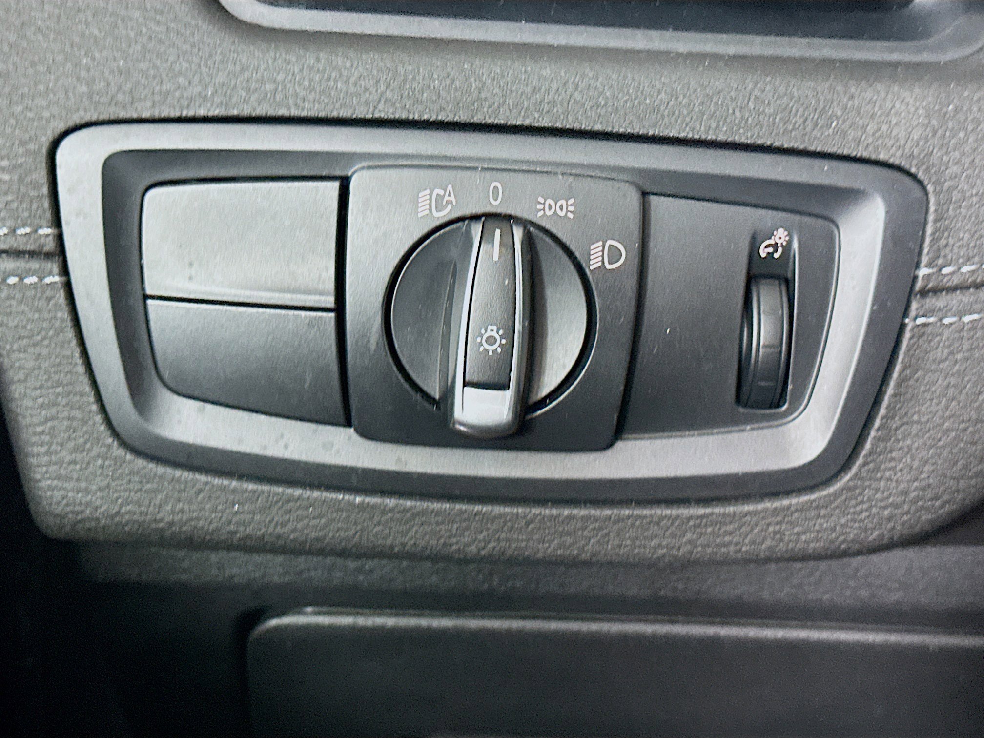 Used 2021 BMW X1 xDrive28i w/ Convenience Package image 17