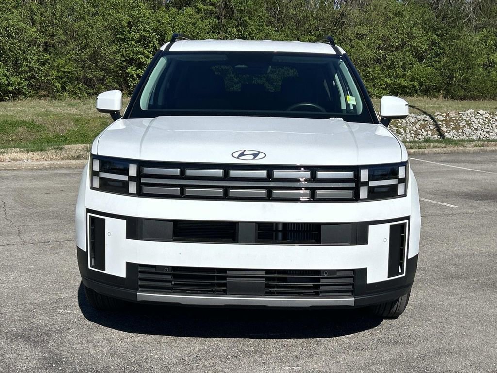 Used 2025 Hyundai Santa Fe SEL image 2