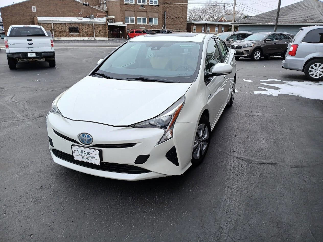 Used 2016 Toyota Prius Two