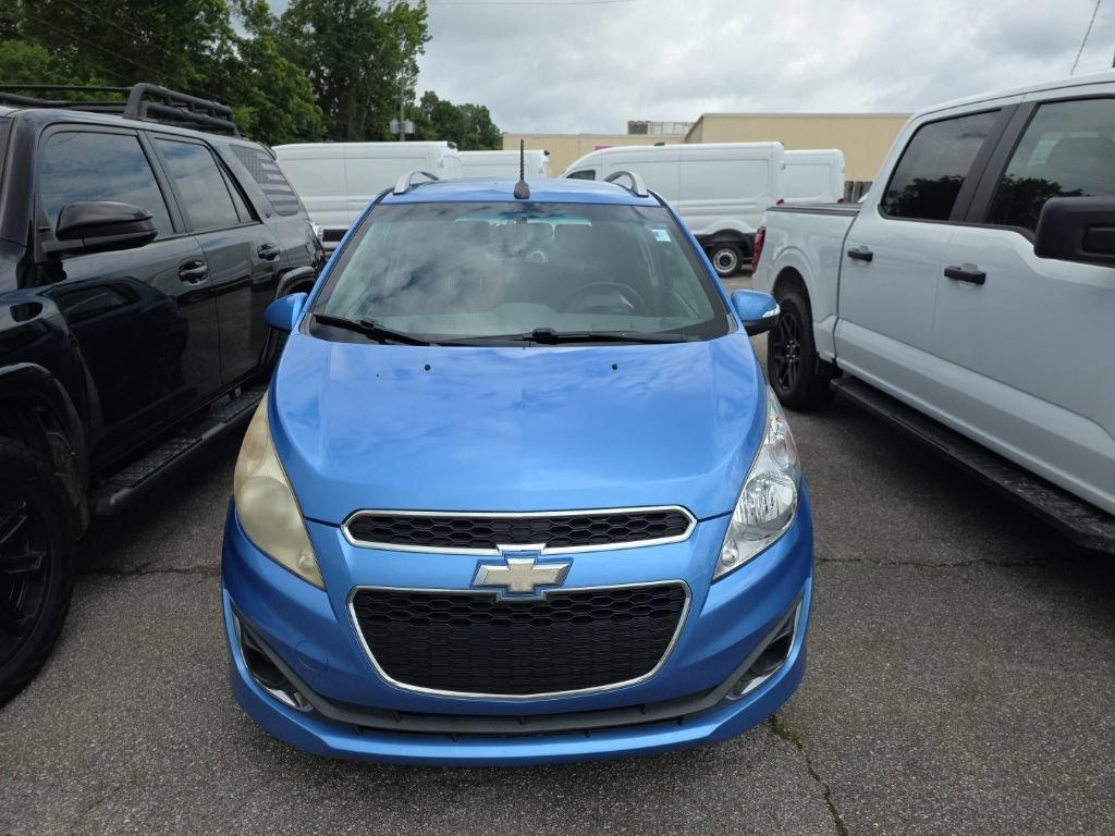 Used 2014 Chevrolet Spark LT FWD image 2