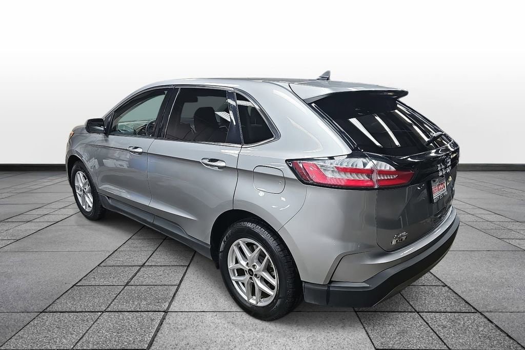 Used 2024 Ford Edge SEL image 7