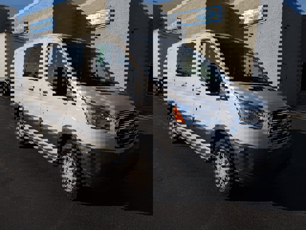 Used 2018 Ford Transit 250 130 Low Roof w/ Exterior Upgrade Package image 2