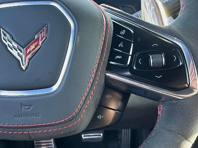 Used 2023 Chevrolet Corvette Stingray Premium Cpe w/ Z51 Performance Package RWD image 16