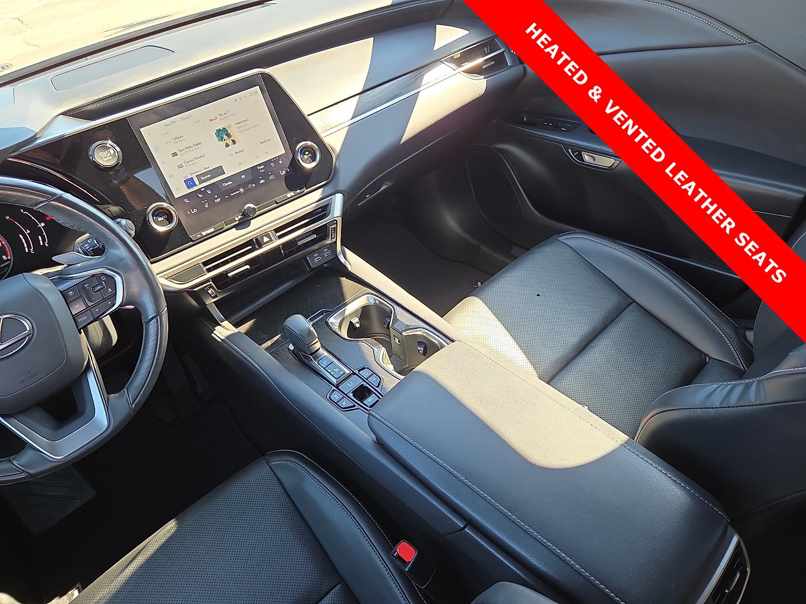 Used 2023 Lexus RX 350 Premium w/ Accessory Package (Z1) AWD/4WD image 13