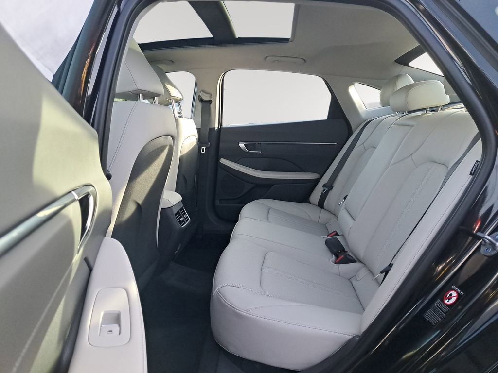New 2023 Hyundai Sonata Limited w/ Cargo Package image 14